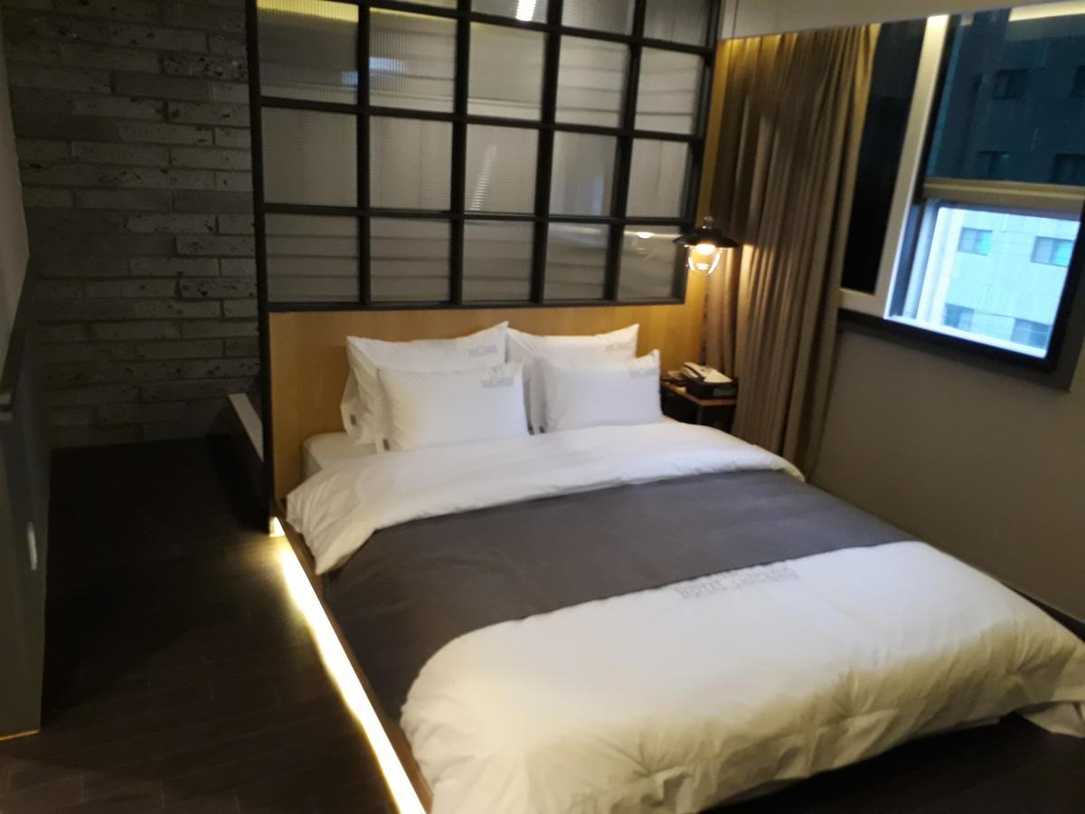 Hotel Chicago Changwon Exterior foto